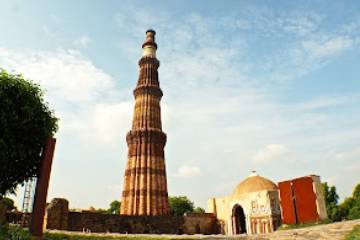 Goraya to Delhi Taxi